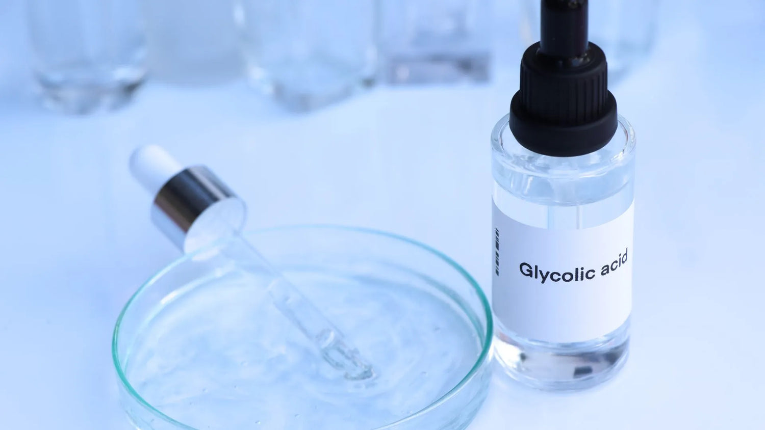 Glycolic Acid Moisturizer Benefits: Discover How It Enhances Skin Texture and Appearance