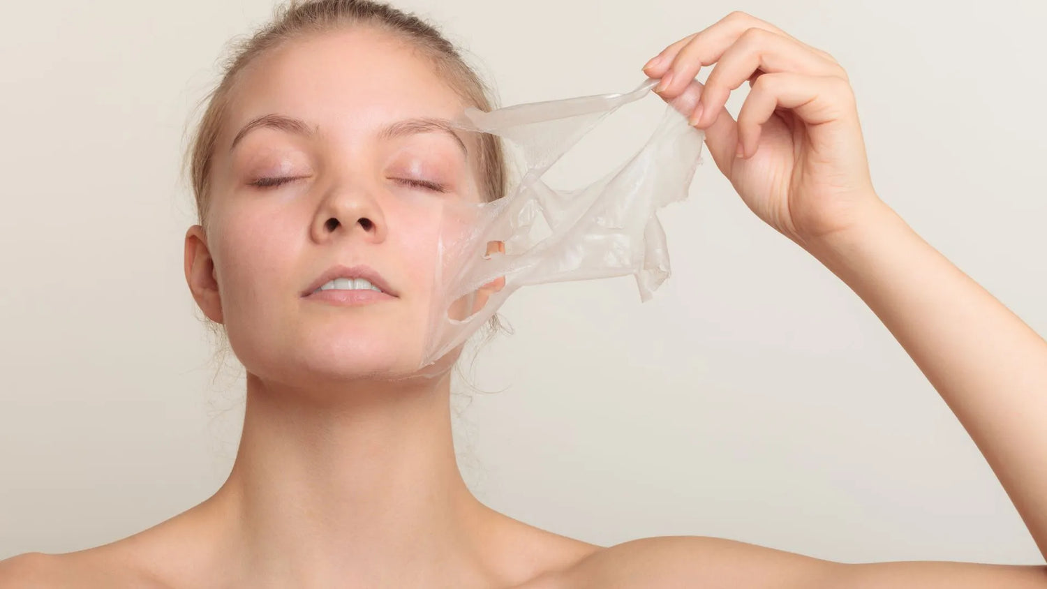 Choosing between Microdermabrasion and Facial Peel: Discover the Perfect Skin Treatment for You!