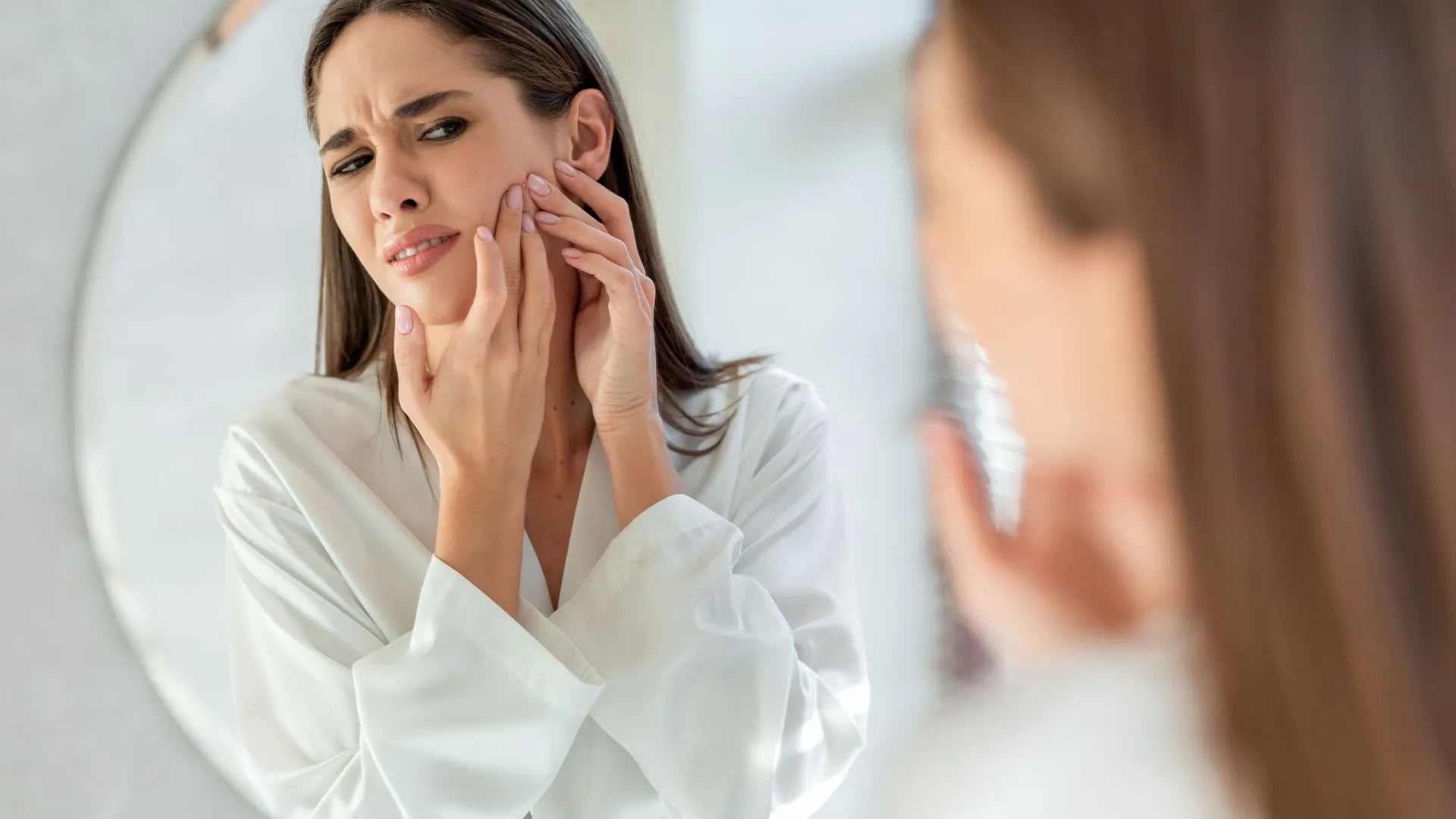 Spot vs. Pimple: Differentiating and Treating Acne-Related Blemishes